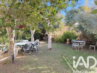 Townhouse in Peyrolles-en-Provence (13860)