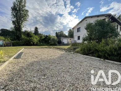 House in Roussillon (38150)