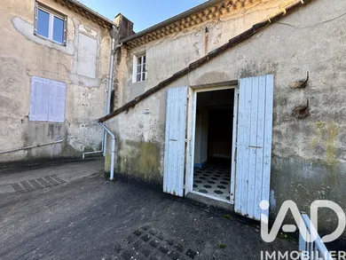 Apartment in Vals-les-Bains (07600)
