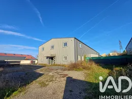 Building in Saint-Germain-Laval (77130)