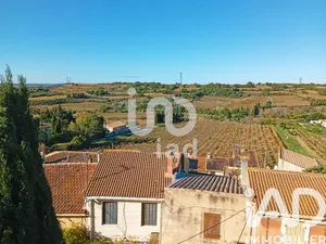Village house at Estézargues (30390)