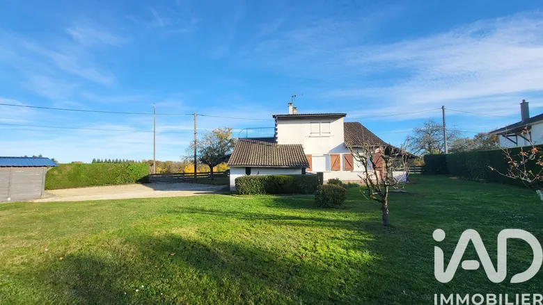 Maison 5 pièces 97 m² · à Sainte-Geneviève-des-Bois · 97 m² · 132 000 €