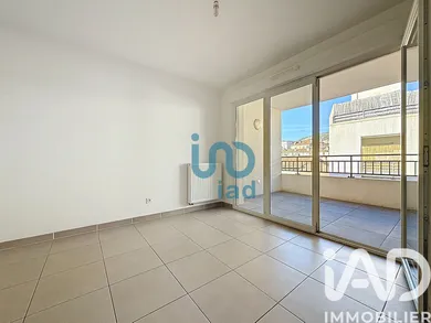 Apartment in Toulon (83100)