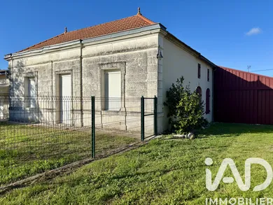 Domaine à Braud-et-Saint-Louis (33820)