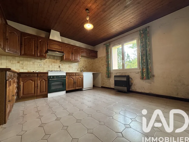 Maison 5 pièces 190 m² · à Vald'Yerre · 189,7 m² · 138 400 €