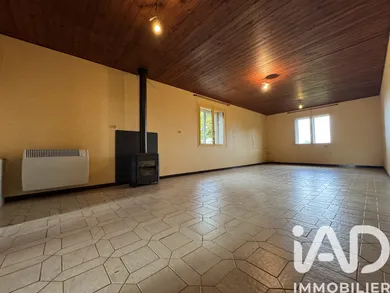 Maison de campagne à Vald'Yerre (28290)