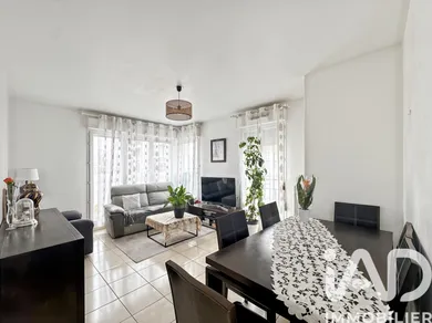 Apartment at Antony (92160)