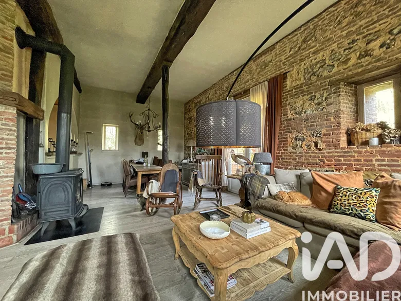 Maison 8 pièces 232 m² · à Yvetot · 232 m² · 319 000 €