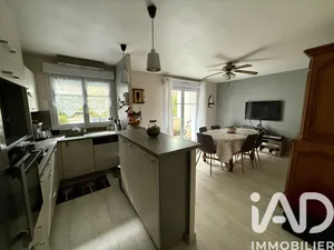 Apartment in Livry-Gargan (93190)