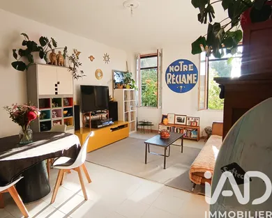 Apartment in TOULON (83000)