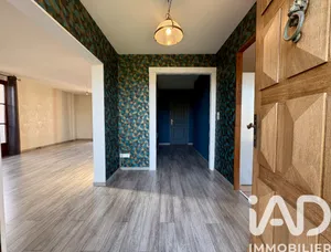 Maison à Les Métairies (16200)