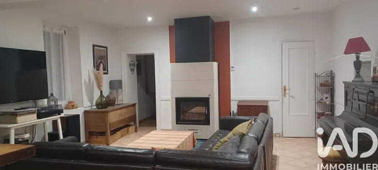 Maison 9 pièces 211 m² · à Marigny · 211 m² · 200 000 €