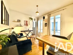 Apartment in Paris (75017)