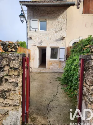 Maison de village à Ceyzérieu (01350)