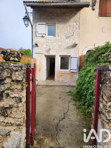 Village house at Ceyzérieu (01350)