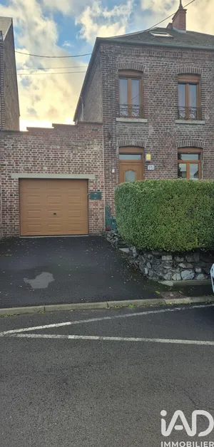 Maison à Recquignies (59245)