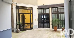 Apartment at Paris (75010)