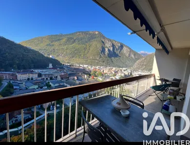 Appartement à Moûtiers (73600)