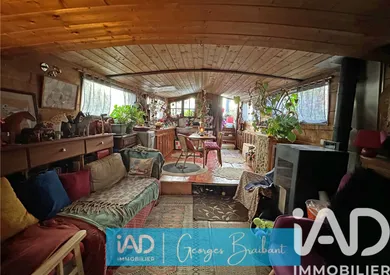 Péniche à Poissy (78300)