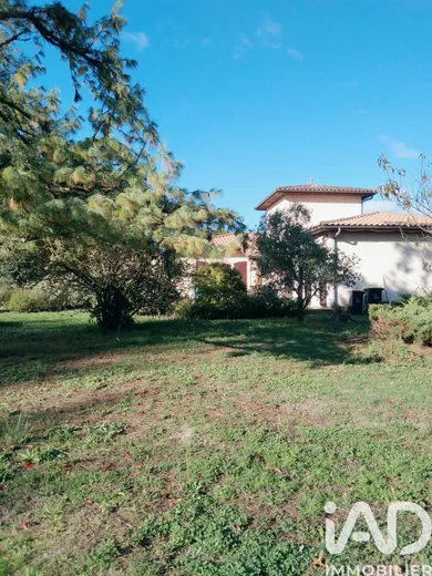 House in BUDOS (33720)