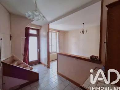 Townhouse in Briare (45250)