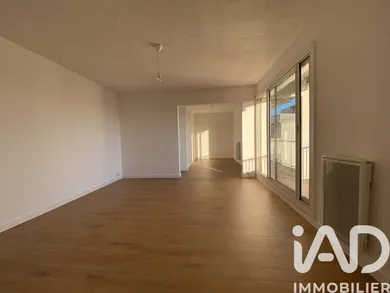 Apartment in Mérignac (33700)
