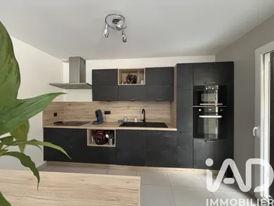 Maison à Saint-Étienne-des-Oullières (69460)