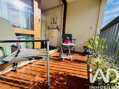 Apartment at Saint-Étienne (42100)