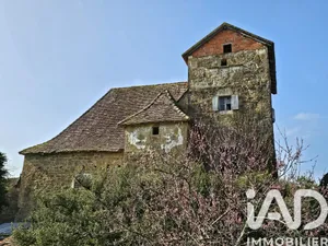 Traditional house at Bio (46500)