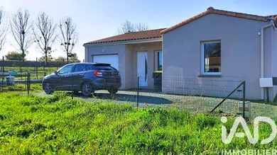 Detached house in Chemillé-en-Anjou (49120)