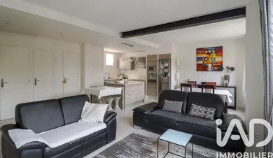 Maison traditionnelle à Rueil-Malmaison (92500)