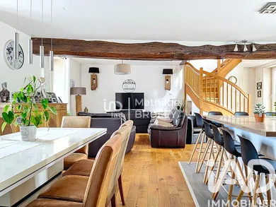 Townhouse in Dourdan (91410)