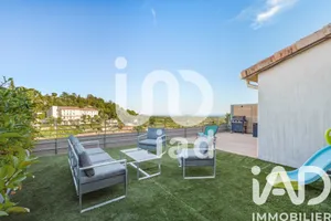 Appartement à Châteauneuf-Grasse (06740)