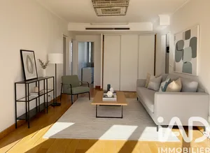 Apartment at Créteil (94000)