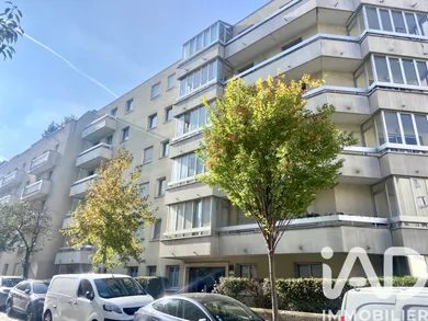 Apartment in Issy-les-Moulineaux (92130)