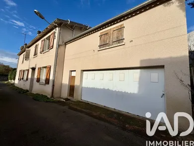 Maison à Val en Vignes (79290)