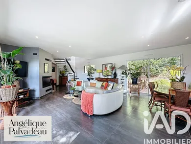 Architectural house in Clohars-Carnoët (29360)