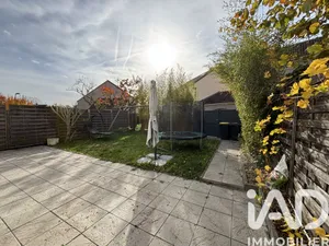 House at Vauréal (95490)