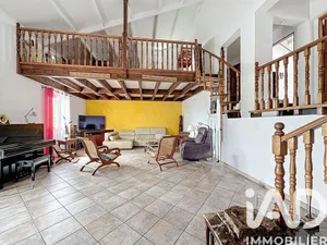 Maison d'architecte à Sainte-Marie (97438)