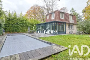 House at Montmorency (95160)