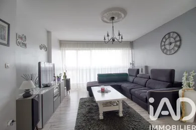 Apartment in Achères (78260)