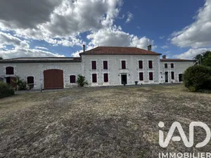 Longere at Germignac (17520)