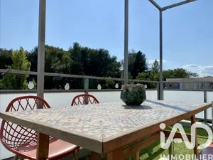 Apartment at Gignac-la-Nerthe (13180)