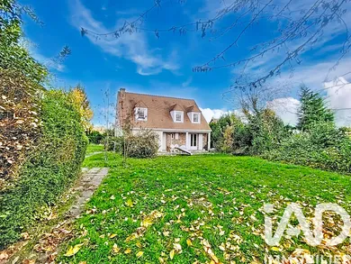 Maison traditionnelle à Les Clayes-sous-Bois (78340)