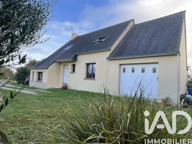 House in Plonéour-Lanvern (29720)