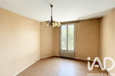 Maison traditionnelle à Bezons (95870)