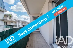 Apartment at Montrouge (92120)