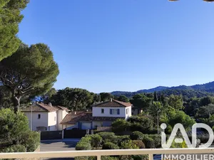 Apartment in Bormes-les-Mimosas (83230)
