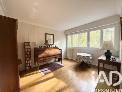 Appartement à Vaux-le-Pénil (77000)