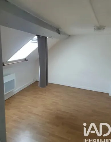 Apartment at Sens (89100)